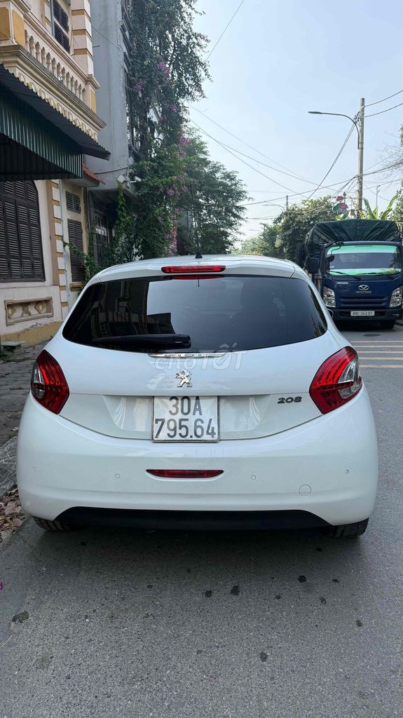 Peugeot 208 2015 1.6L AT - 85632 km. Mua bán Ô tô tại Huyện Đông Anh Hà Nội được đăng bởi thành hải mua bán điện thoại cũ hình 6