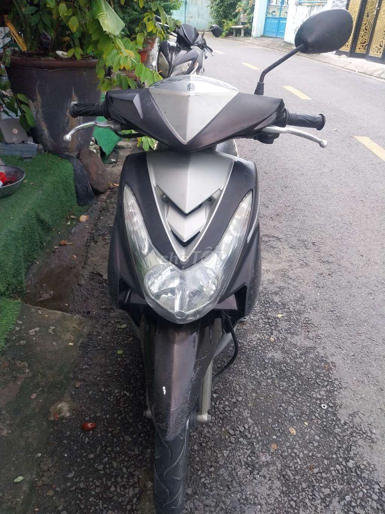 Yamaha Mio Ultimo коричневый, черный Вунг-Тау