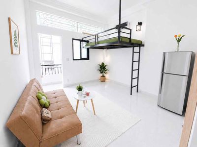 Duplex ban công tách bếp -Ngay cầu Chữ Y
