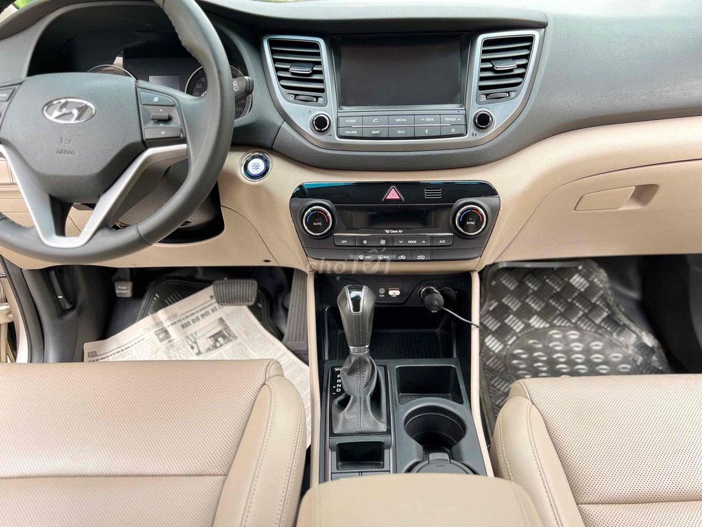 Hyundai Tucson 2.0 AT sản xuất 2019. Mua bán Ô tô tại Quận Hà Đông Hà Nội được đăng bởi A Huan  hình 15