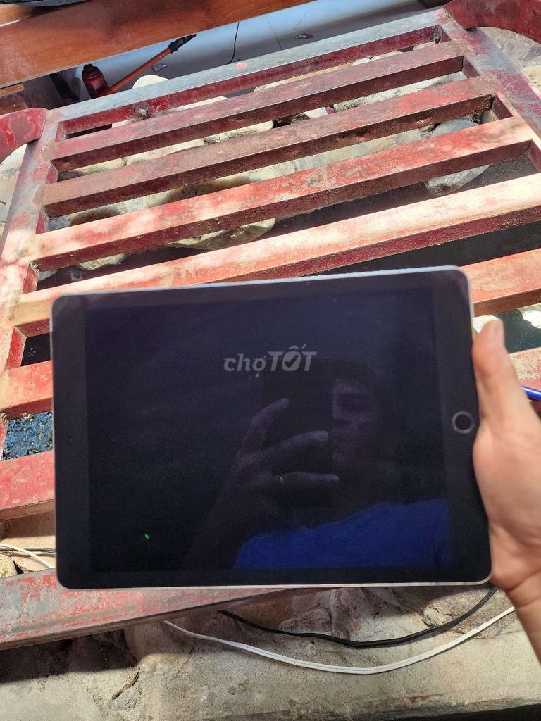 Apple iPad Air 2 Xám. Mua bán Máy tính bảng tại Thành phố Huế Thừa Thiên Huế được đăng bởi Minh Hoàng hình 1