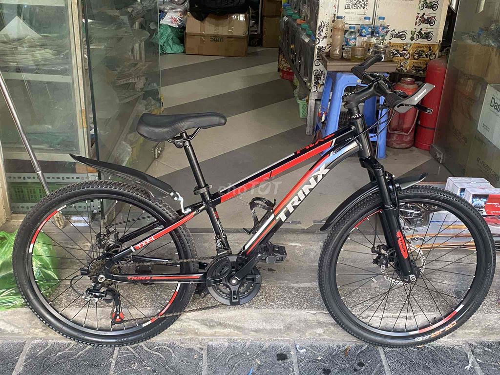 Xe đạp thể thao Trinx mua 4tr5 còn 90% đi nhẹ bền. Mua bán Xe đạp tại Quận Hai Bà Trưng Hà Nội được đăng bởi dung 50 thịnh yên hình 1