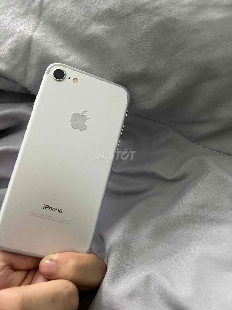 iPhone 7 32GB Bạc Đã sử dụng. Mua bán Điện thoại tại Huyện Gia Lâm Hà Nội được đăng bởi Trần Minh Đức hình 1