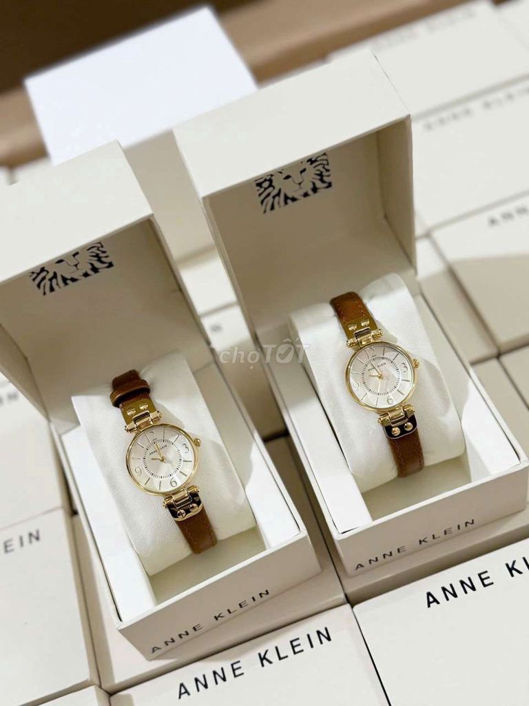 Đồng Hồ Anne Klein