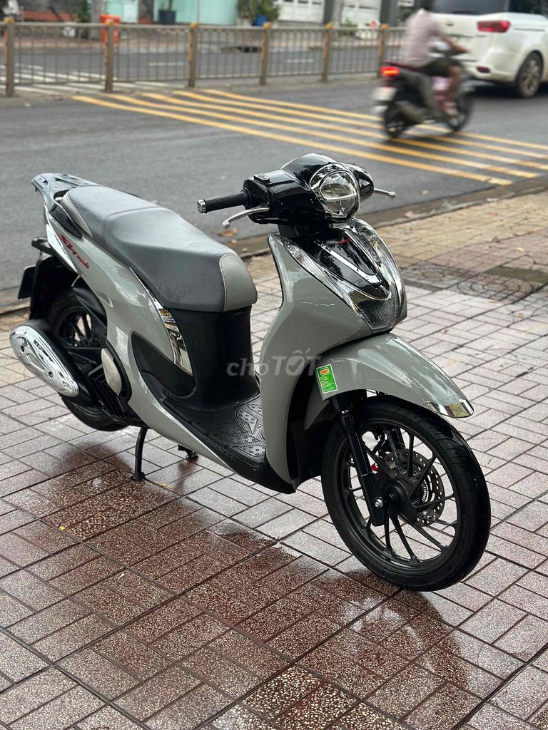 sh mode xám xi măng 2025. Mua bán Xe máy tại Thành phố Long Khánh Đồng Nai được đăng bởi cửa hàng xe máy DUY HIỆP hình 3