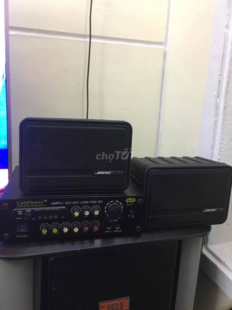 Bộ nghe nhạc karaoke Bose 151 điện 220 với 12v