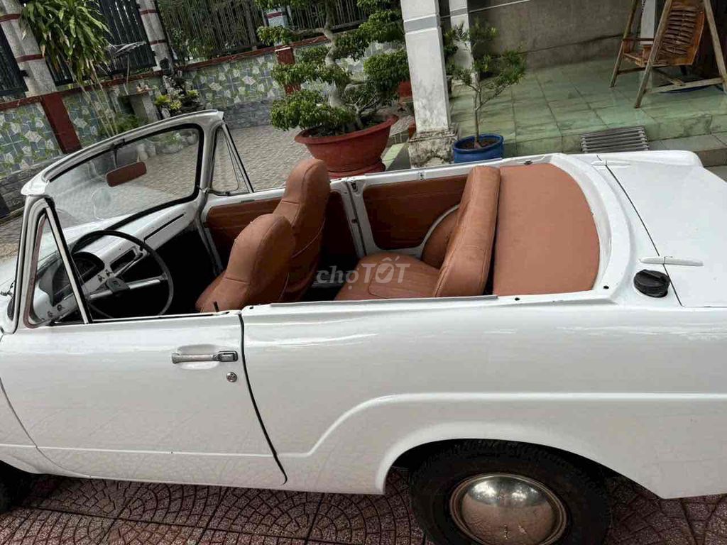 Toyota Pulica A 800 cổ 1966 đã cắt mui trần mới đk. Mua bán Ô tô tại Huyện Dầu Tiếng Bình Dương được đăng bởi Đào Tấn hình 7