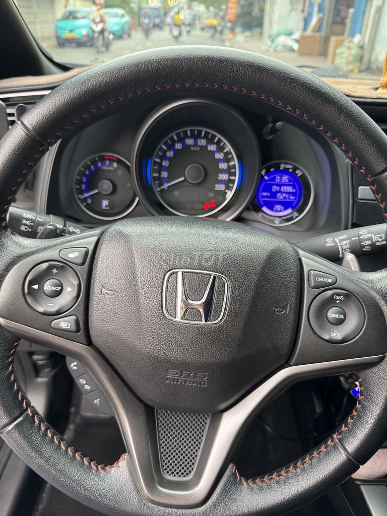 Honda Jazz 2019 1.5 RS - 41000 km. Mua bán Ô tô tại Quận Tân Phú Tp Hồ Chí Minh được đăng bởi Nhứt Hào hình 11