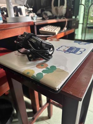 Cần bán laptop Samsung. Mua bán Laptop tại Thành phố Thủ Dầu Một Bình Dương được đăng bởi Ken Vui