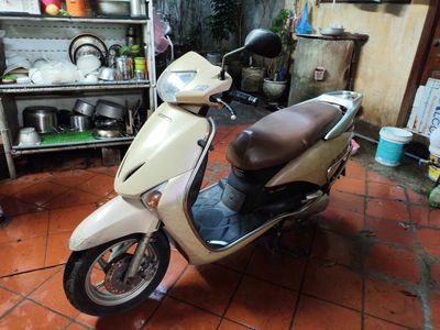 Honda Lead 2010 Vàng kem