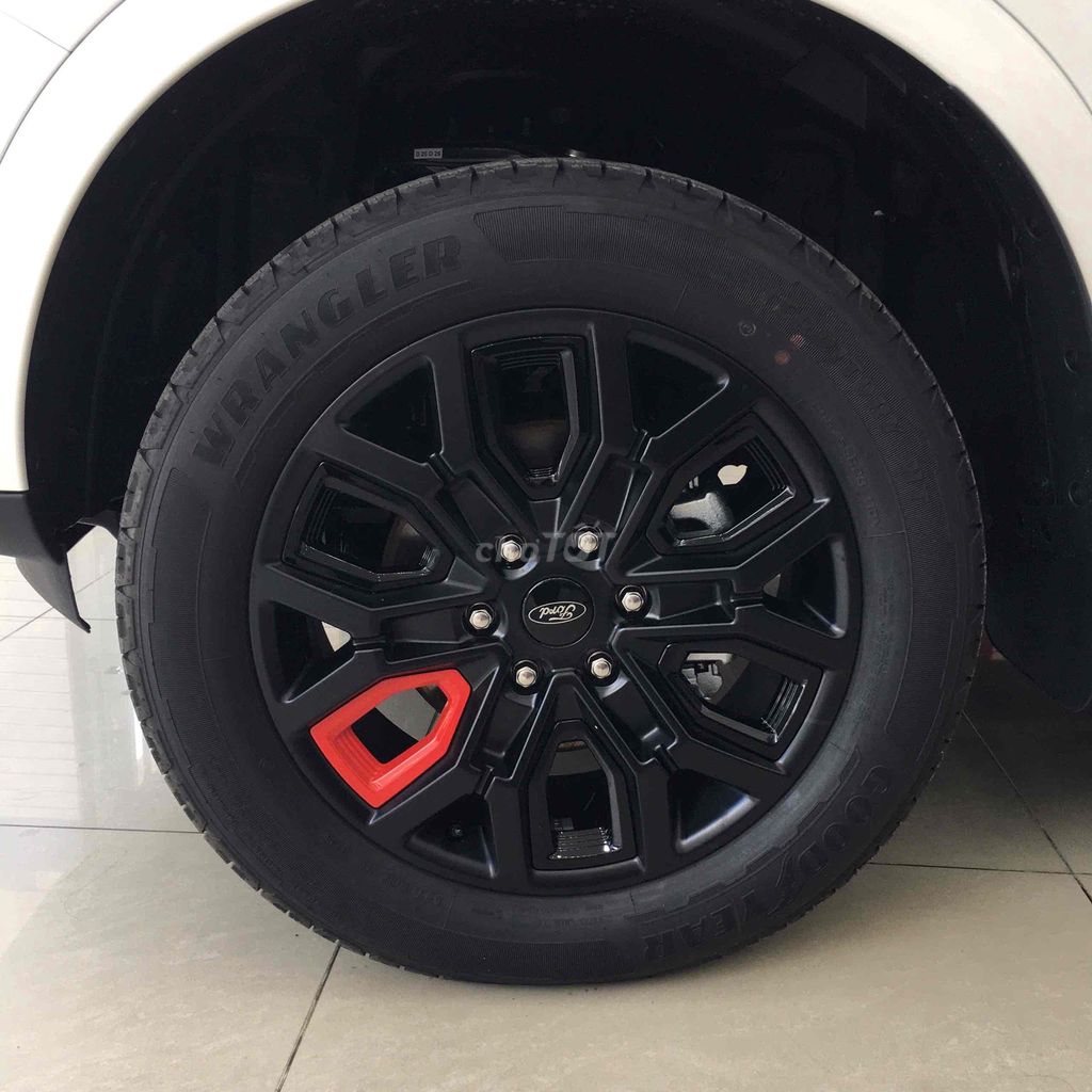 2025 Everest Sport 2.0L 4x2 bank 80%, lãi 7,6%. Mua bán Ô tô tại Thành phố Thủ Đức Tp Hồ Chí Minh được đăng bởi FORD THỦ ĐỨC TRẦN THẮNG  hình 4
