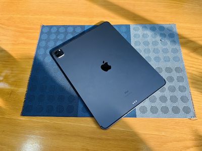 iPad Pro M1 12.9 128gb 5G. Mua bán Máy tính bảng tại Quận Thanh Khê Đà Nẵng được đăng bởi 2C MOBILE