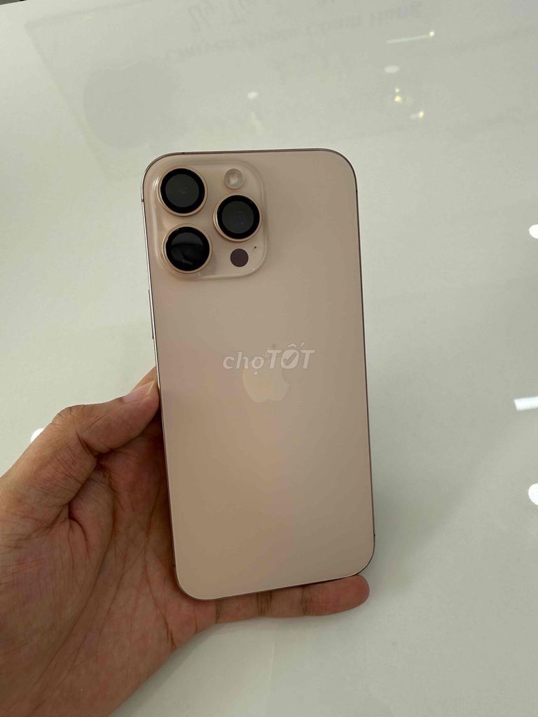 iPhone 16 Pro Max 256GB Titan Gold vna zin áp. Mua bán Điện thoại tại Quận Tân Bình Tp Hồ Chí Minh được đăng bởi Shop Trung Văn Apple Watch hình 1