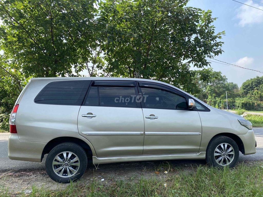 Toyota Innova 2016 2.0E - 90000 km. Mua bán Ô tô tại Quận Nam Từ Liêm Hà Nội được đăng bởi C Mai hình 14