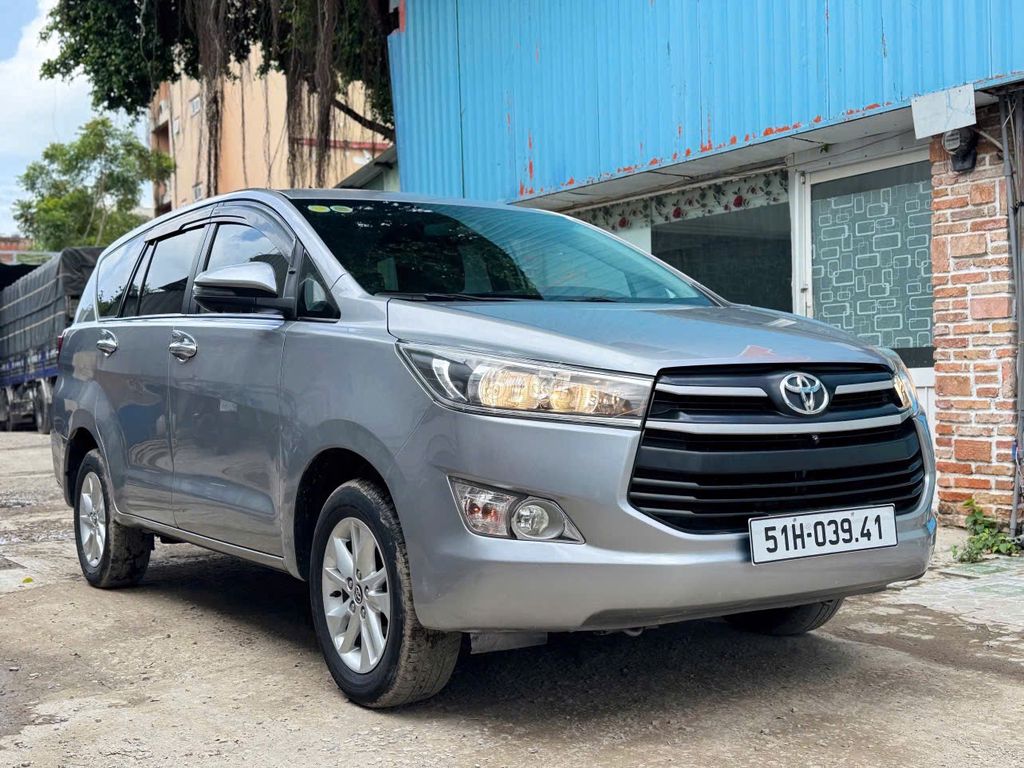 Toyota Innova 2.0G đời xe: 2019 Số tự động 8 chỗ. Mua bán Ô tô tại Huyện Hóc Môn Tp Hồ Chí Minh được đăng bởi Mr Nhựt chuyên xe hơi lướt chuẩn Toyota Sure hình 3