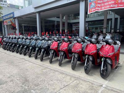 công ty trách nhiệm hữu hạn xe máy Cường Đạt Phát logo