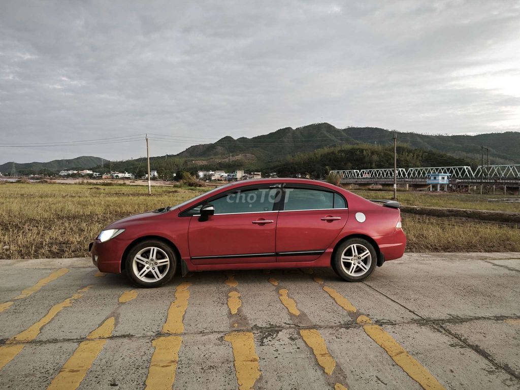 Honda Civic 2.0 AT Đỏ. Mua bán Ô tô tại Huyện Cư M'gar Đắk Lắk được đăng bởi Ja Huy  hình 4