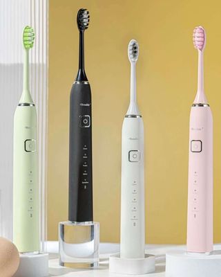 Bàn chải điện Brussie Ultra. Mua bán Nội thất, đồ gia dụng khác tại Quận Nam Từ Liêm Hà Nội được đăng bởi Tổng kho Brushie