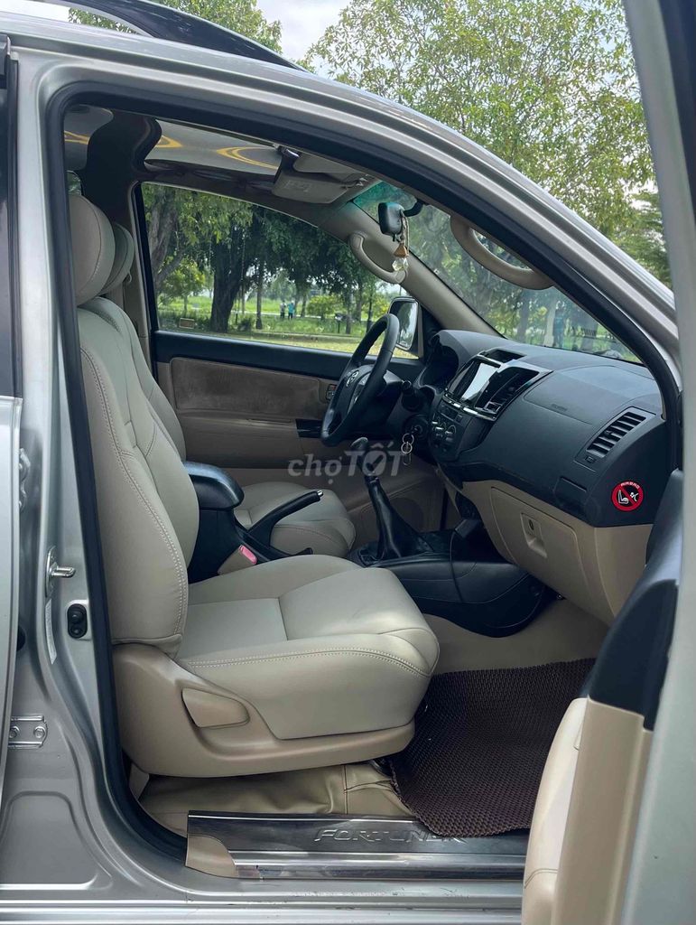 Toyota Fortuner 2015 2.5G MT - 128000 km. Mua bán Ô tô tại Thành phố Thủ Đức Tp Hồ Chí Minh được đăng bởi Dinh Hieu hình 11