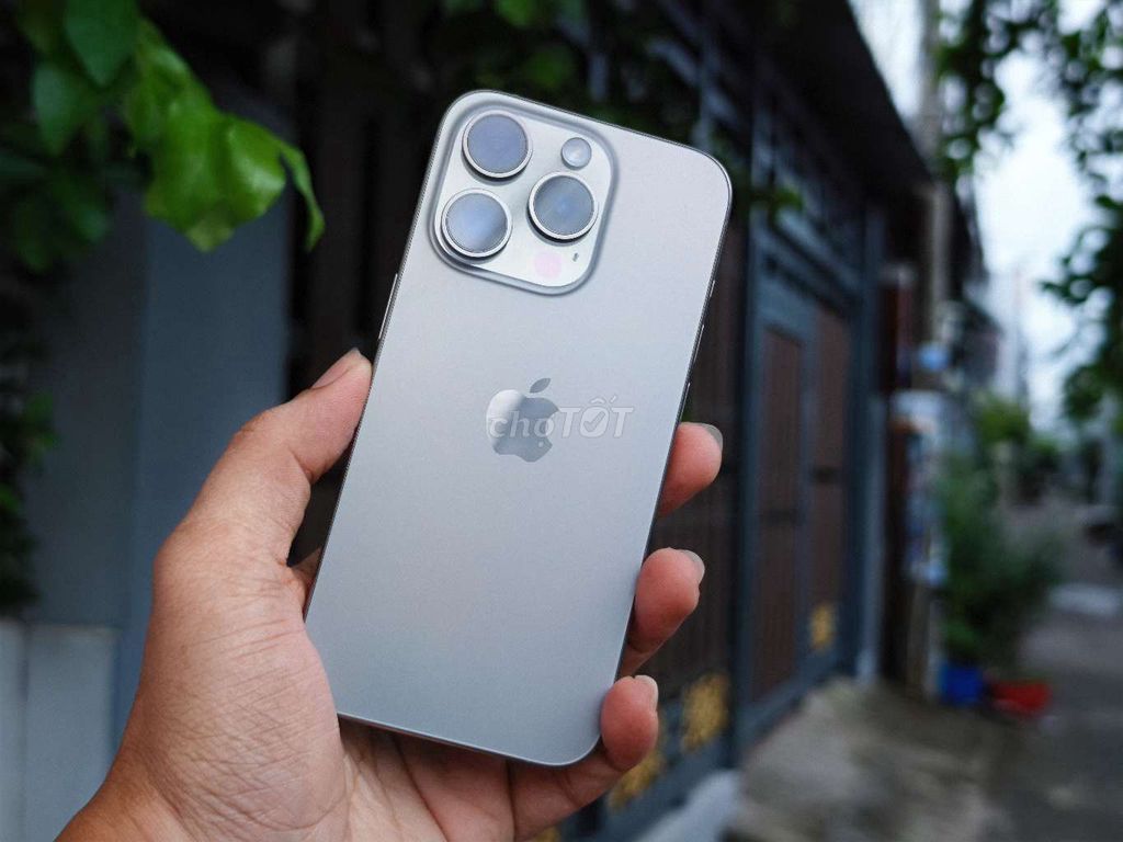 iPhone 15 Pro 256GB Đẹp 99% Quốc Tế. Mua bán Điện thoại tại Quận Ninh Kiều Cần Thơ được đăng bởi Lê Khang hình 1