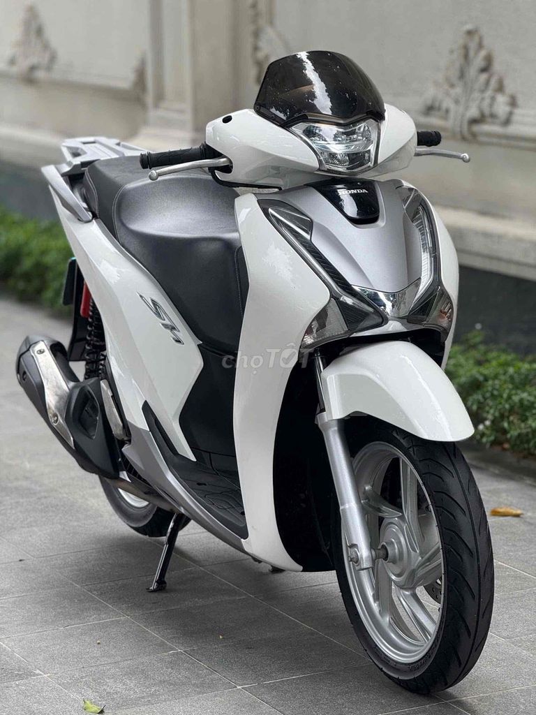 SH 150i 2019 TRẮNG BSTP. Mua bán Xe máy tại Thành phố Thủ Đức Tp Hồ Chí Minh được đăng bởi Vũ Vũ hình 1