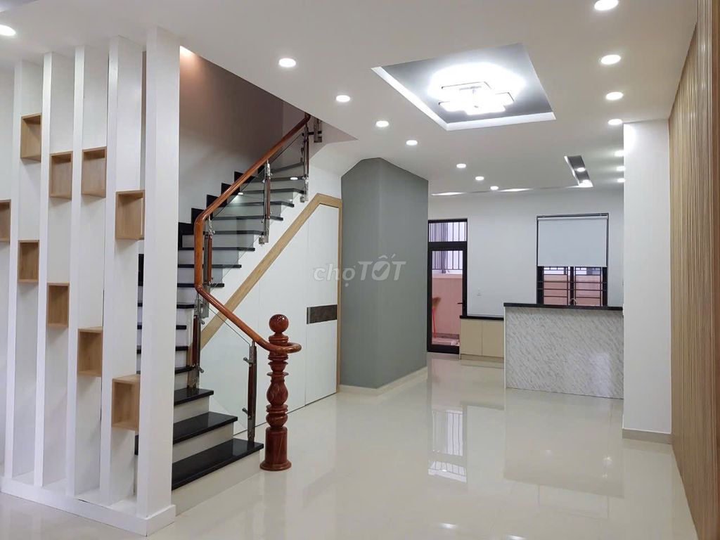 Cho thuê nhà KDC Merita gần Đỗ Xuân Hợp, Liên Phường, 3 lầu 4PN