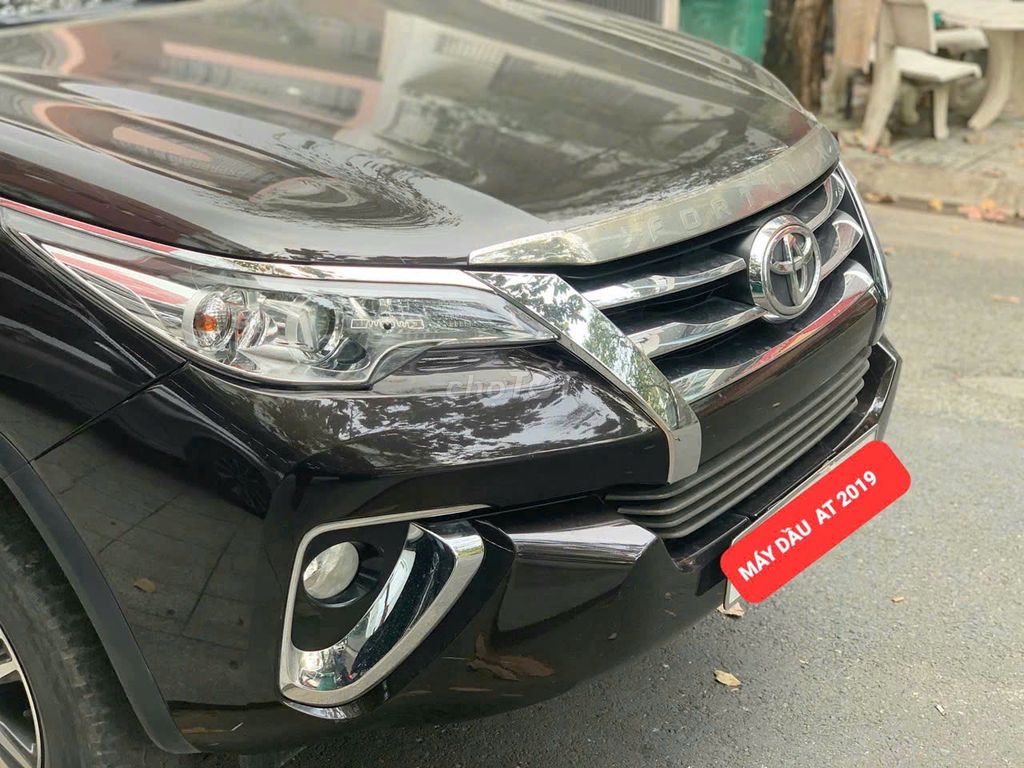 FORTUNER MÁY DẦU AT CHẠY  ÍT, FULL ĐỒ CHƠI. Mua bán Ô tô tại Quận 7 Tp Hồ Chí Minh được đăng bởi Tuấn  hình 4