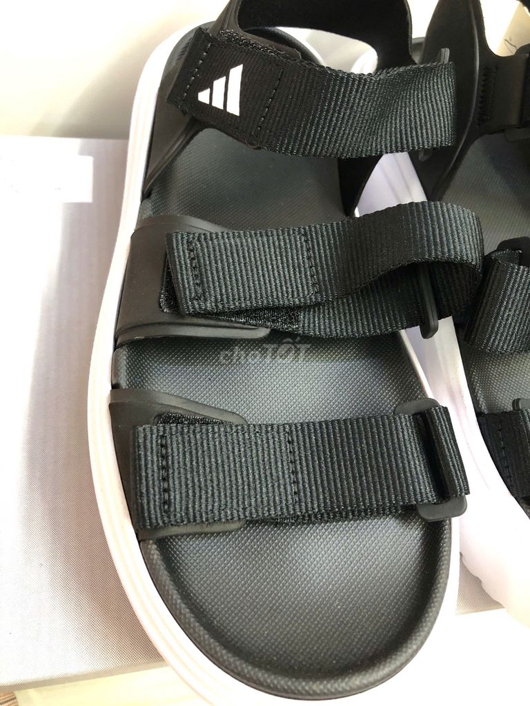 Dép sandal adidas SLYN Nữ Chính Hãng(Gốc;1tr8). Mua bán Giày dép tại Thành phố Long Khánh Đồng Nai được đăng bởi Harry Trần Lux hình 3