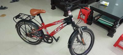 Thanh lý xe lop 5 ko di nua. Mua bán Xe đạp tại Quận Cẩm Lệ Đà Nẵng được đăng bởi Binh