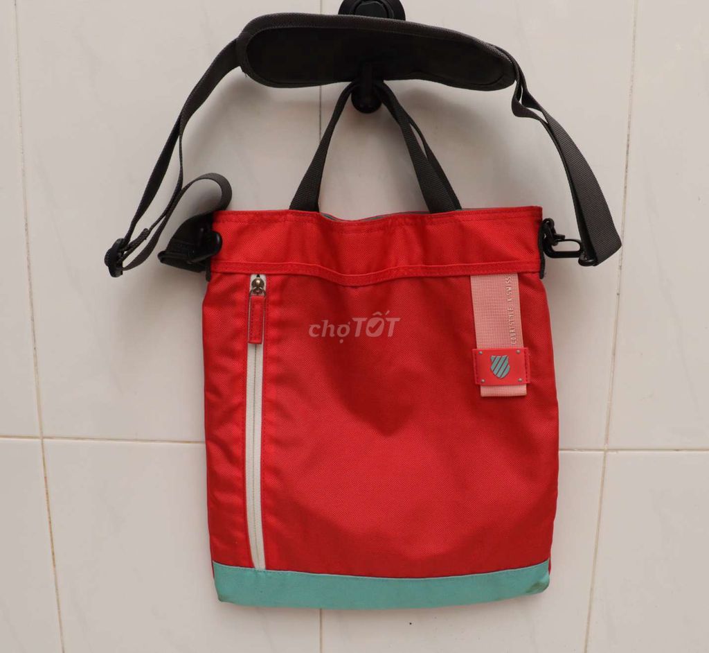 Túi đeo chéo K-Swiss nội địa Nhật . Mua bán Túi xách tại Quận 6 Tp Hồ Chí Minh được đăng bởi Anh Leader hình 1