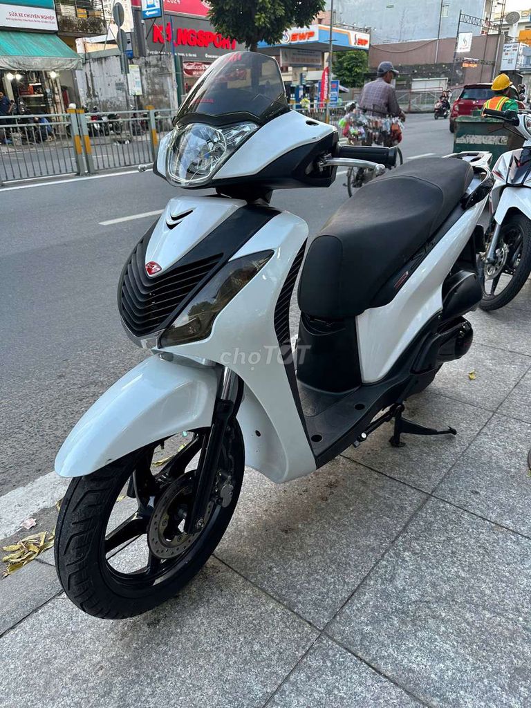 Sh ý 150i 2006 full 2010 mới 90% Bstp chính c. Mua bán Xe máy tại Quận Tân Phú Tp Hồ Chí Minh được đăng bởi Tuanduy hình 1