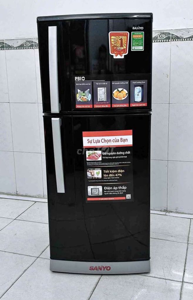 Tủ lạnh Sanyo 185 lít Đen. Mua bán Tủ lạnh tại Quận 8 Tp Hồ Chí Minh được đăng bởi Thanh Thiện hình 1
