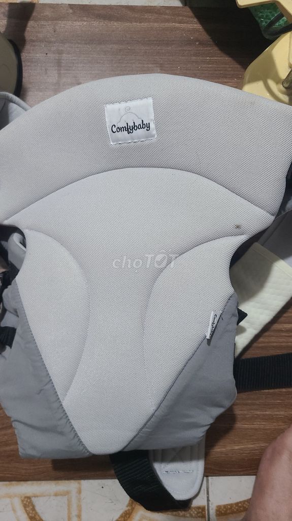 Địu em bé Comfybaby Xám. Mua bán Mẹ và bé tại Quận Hoàng Mai Hà Nội được đăng bởi Tran Cuu hình 1