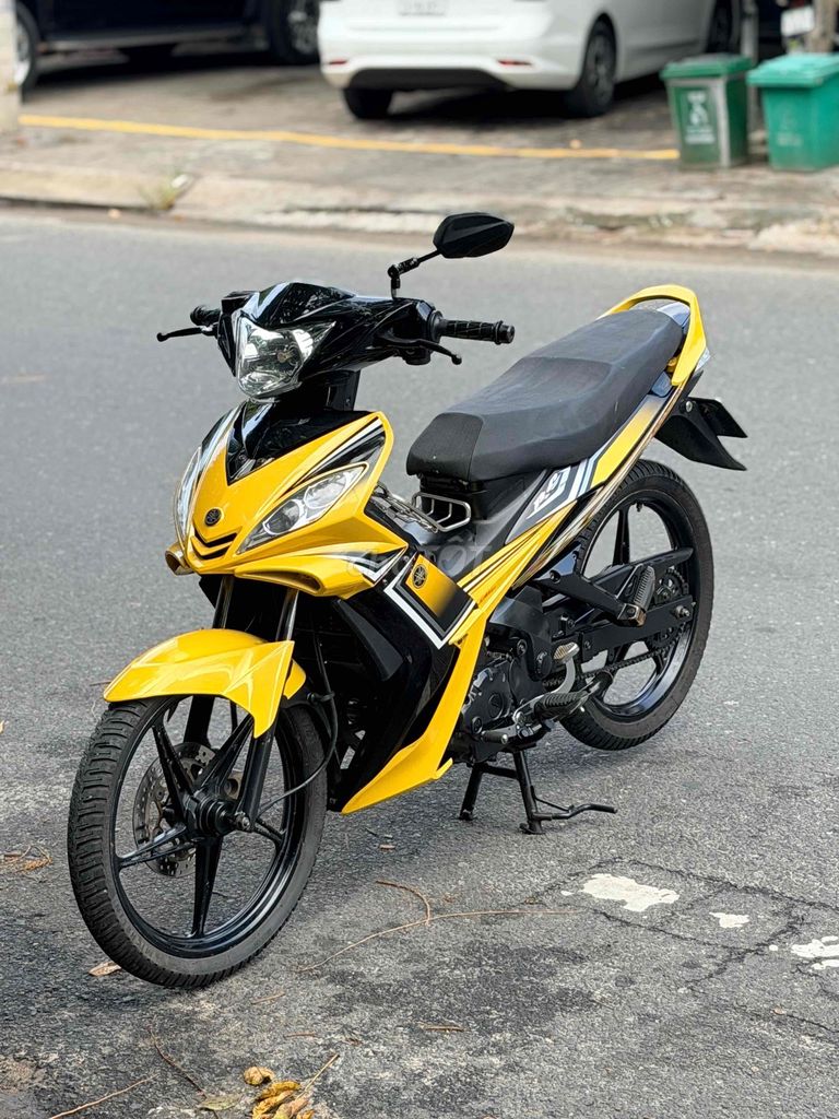 Yamaha Exciter 2010 механика черно-желтый