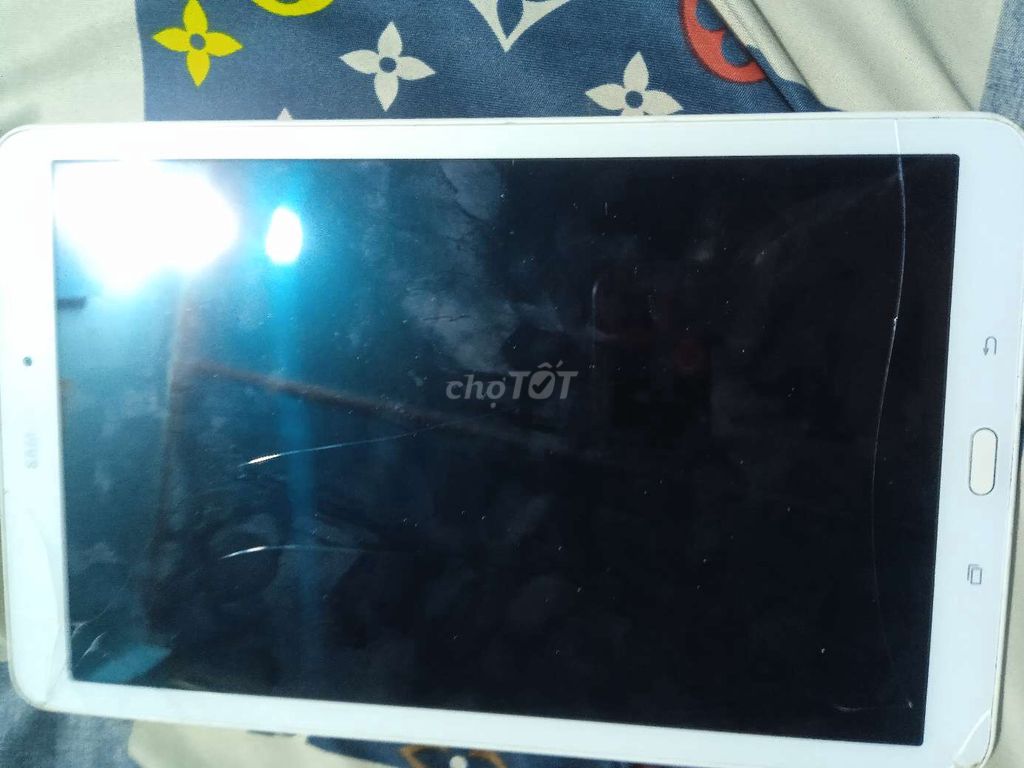 Samsung Galaxy Tab Trắng. Mua bán Máy tính bảng tại Quận Bình Tân Tp Hồ Chí Minh được đăng bởi Ngoc hình 1
