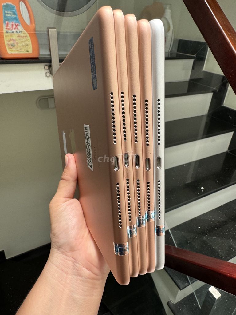 ipad Gen 7 - 32gb -WIFI,đẹp 99%..zin keng.. chuẩn. Mua bán Máy tính bảng tại Quận Gò Vấp Tp Hồ Chí Minh được đăng bởi Bình Ipad  hình 2
