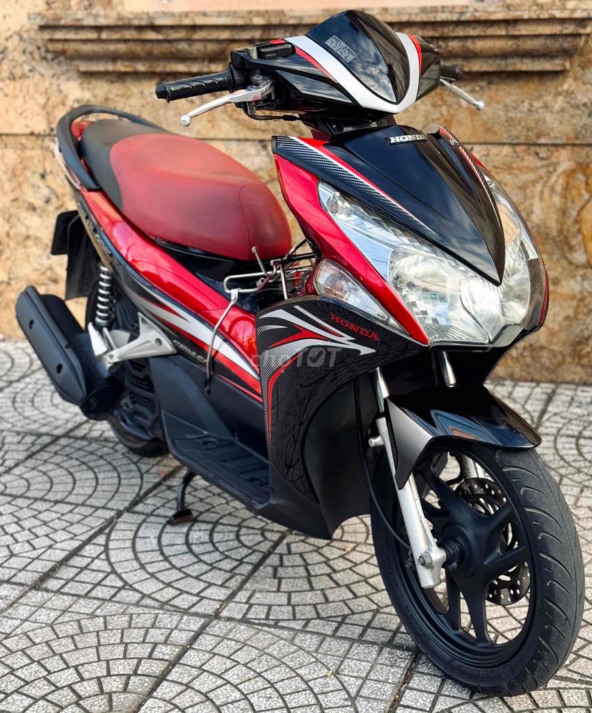 Airblade Fi 2013 xe zin nguyên bản 9 chủ cực đẹp. Mua bán Xe máy tại Quận 11 Tp Hồ Chí Minh được đăng bởi Thiên Phúc hình 3
