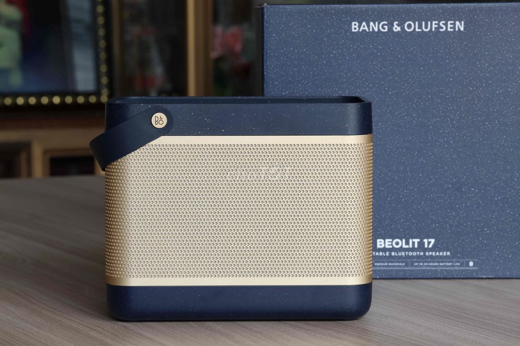 Loa Bluetooth Bang & Olufsen Beolit 17 stardust. Mua bán Tivi, Âm thanh tại Huyện Trảng Bom Đồng Nai được đăng bởi Vinh Báo Đồng Nai hình 1