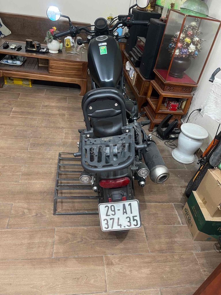 Хонда Ребел 500 2024 черная 3000 км