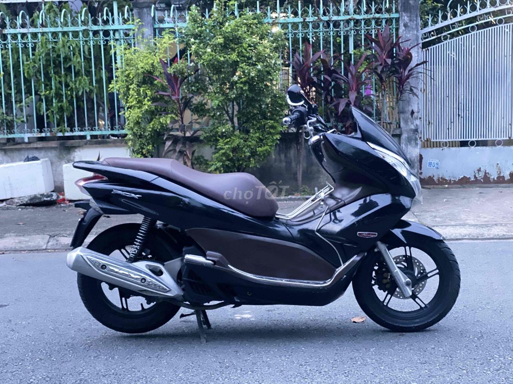 HonDA  PCX 2011  màu đen mới ken  125 Fi  95 %. Mua bán Xe máy tại Thành phố Thủ Đức Tp Hồ Chí Minh được đăng bởi Nguyễn Thanh Bình hình 4