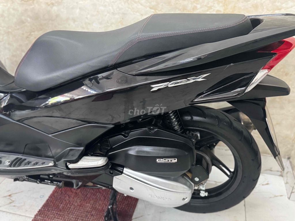 PCX 125 đèn lép màu đen bóng mới keng. Mua bán Xe máy tại Quận Sơn Trà Đà Nẵng được đăng bởi Minh Dũng bán trả góp 136 vân đồn  hình 4