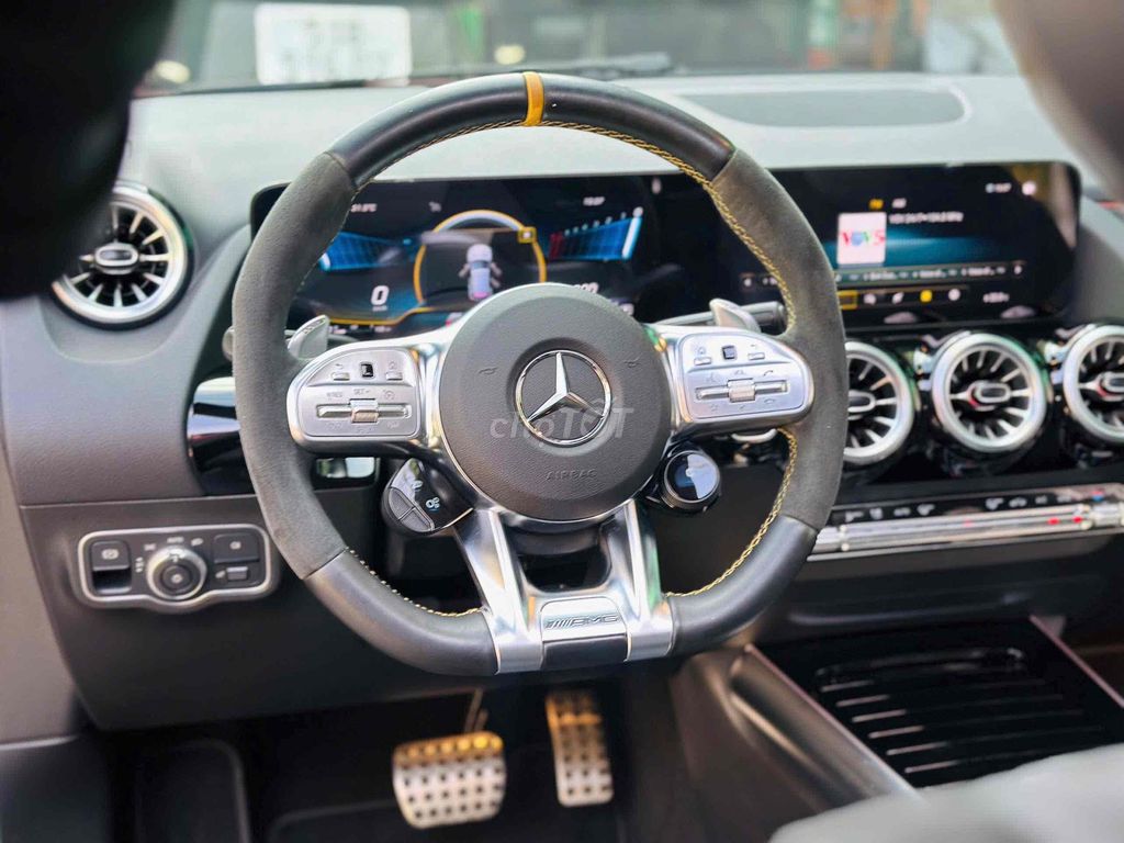 Mercedes Benz GLA 45 S 4MATIC+ Model 2023. Mua bán Ô tô tại Quận 8 Tp Hồ Chí Minh được đăng bởi Hồng Phúc hình 8