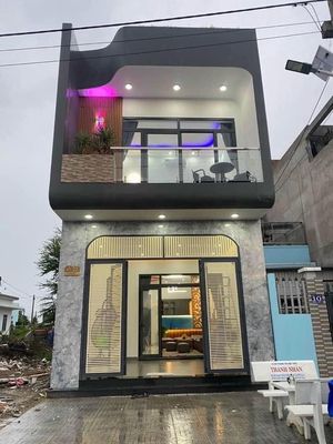 Bán nhà 1 lầu 1 trệt Đại Lộ Nam Tân Uyên, 3PN, giá 2 tỷ xxx