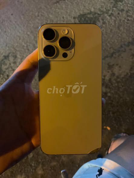 iPhone 15 Pro Max 256GB Vàng Đã dùng. Mua bán Điện thoại tại Quận 1 Tp Hồ Chí Minh được đăng bởi Hội Đồ Điện Tử hình 1
