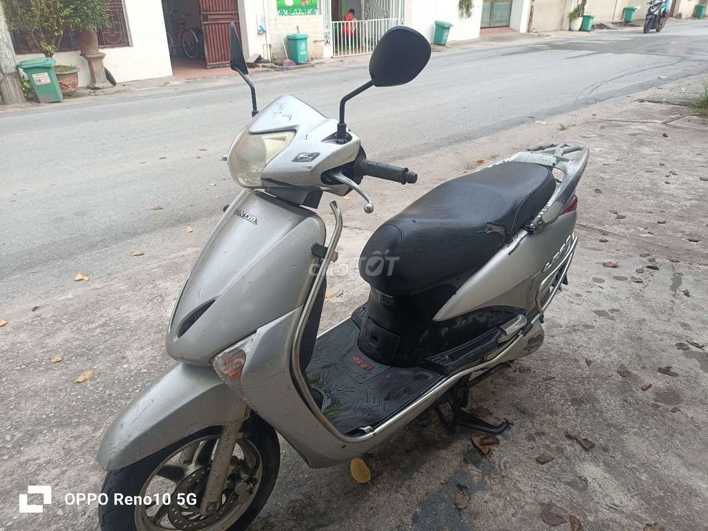 Honda Lead 110 с номерами Ханоя, недорого