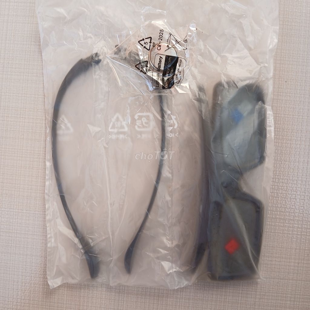 Cặp kính 3D Samsung SSG-3050GB cho TV 3D. Mua bán Phụ kiện (Màn hình, Chuột...) tại Huyện Tân Biên Tây Ninh được đăng bởi Hải Nam Nguyễn Trần hình 1