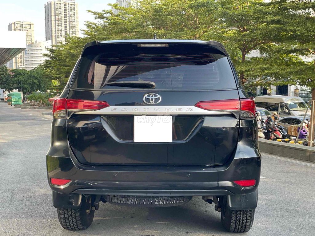 Toyota Fortuner 2018 - Cực đẹp - BH chính hãng. Mua bán Ô tô tại Quận Nam Từ Liêm Hà Nội được đăng bởi Đại lý Toyota Mỹ Đình hình 3