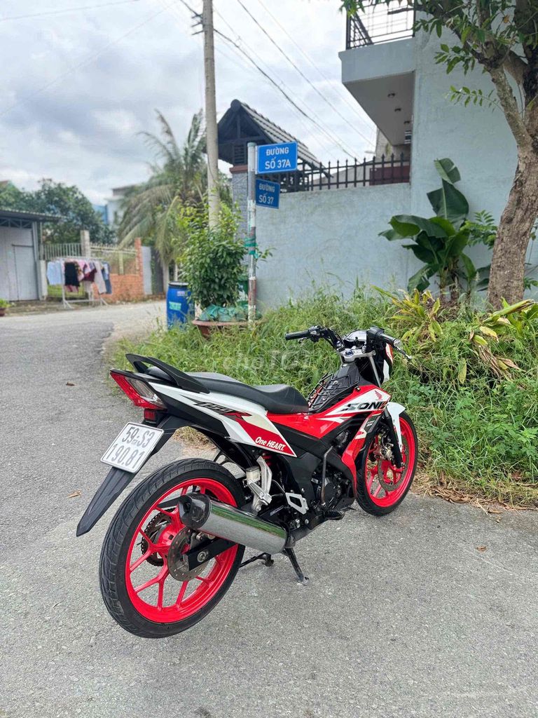 Honda Sonic 2019 Đỏ Trắng Đen. Mua bán Xe máy tại Huyện Củ Chi Tp Hồ Chí Minh được đăng bởi HuỳnhLâm Bổn hình 7