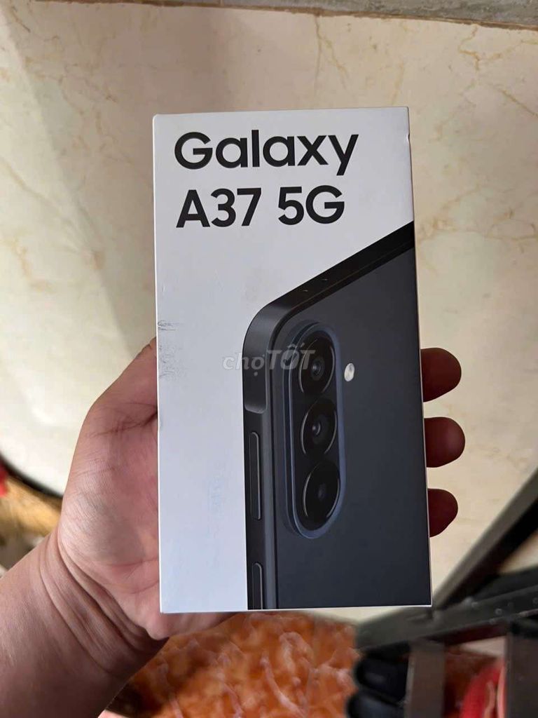 Samsung Galaxy A37 5G 128GB máy mới. Mua bán Điện thoại tại Quận 3 Tp Hồ Chí Minh được đăng bởi luuxuan7979 hình 1