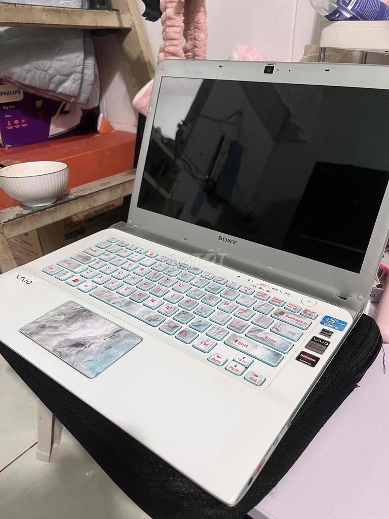 Sony VAIO SVE14A2SCVW i5 4GB. Mua bán Laptop tại Huyện Củ Chi Tp Hồ Chí Minh được đăng bởi Long Le hình 1